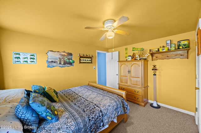 365 Ridgecrest Dr, Taylorsville, KY 40071