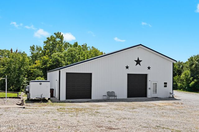 365 Ridgecrest Dr, Taylorsville, KY 40071