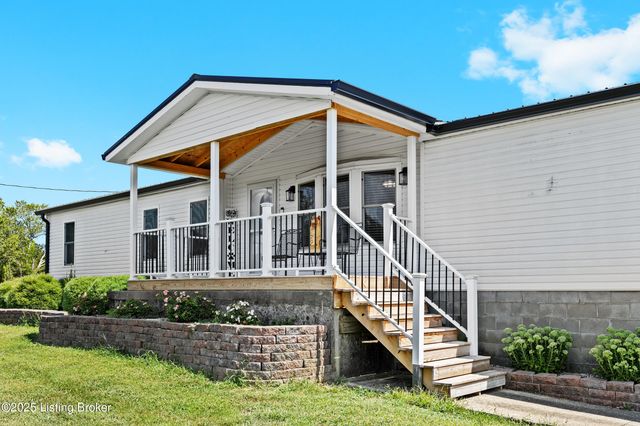 365 Ridgecrest Dr, Taylorsville, KY 40071