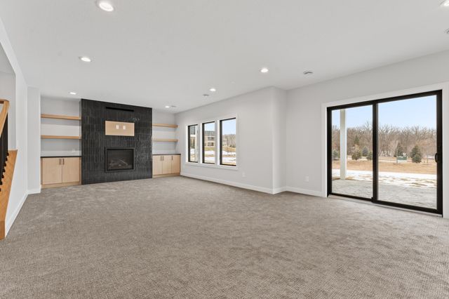 2643 Timber Oaks Road SW, Rochester, MN 55902