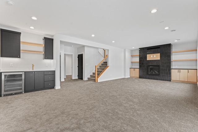 2643 Timber Oaks Road SW, Rochester, MN 55902