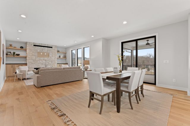 2643 Timber Oaks Road SW, Rochester, MN 55902