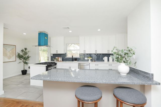 8003 Greenbush Street, Houston, TX 77025