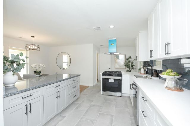 8003 Greenbush Street, Houston, TX 77025