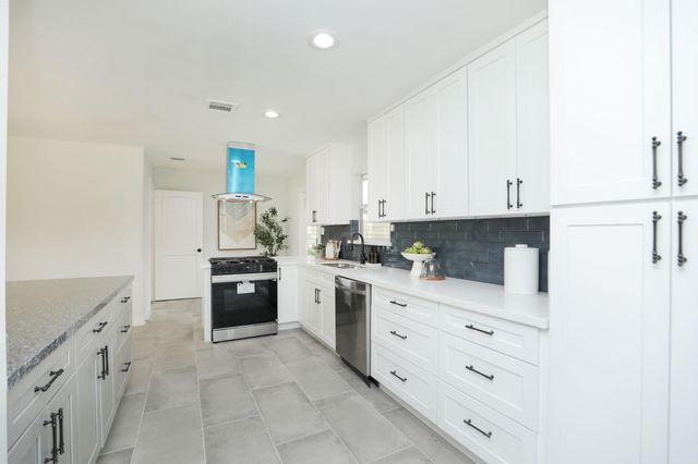 8003 Greenbush Street, Houston, TX 77025