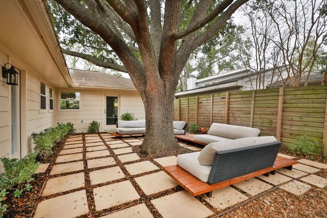 8003 Greenbush Street, Houston, TX 77025