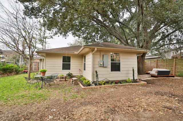 8003 Greenbush Street, Houston, TX 77025