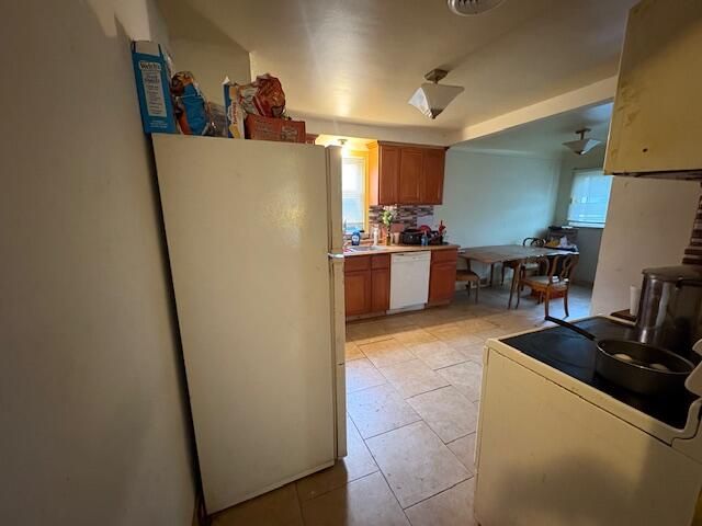 19495 Grandview Street, Detroit, MI 48219