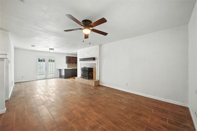 5600 Conroy Street, Fort Worth, TX 76134