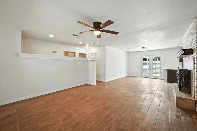 5600 Conroy Street, Fort Worth, TX 76134
