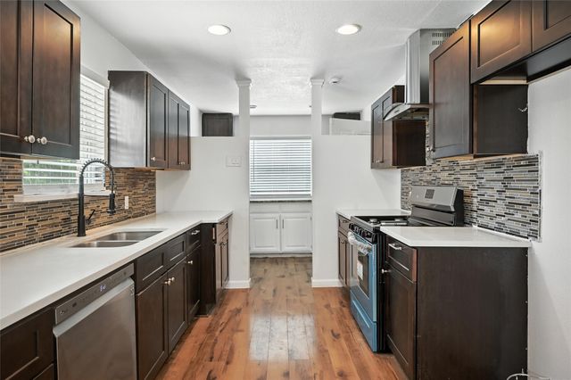 5600 Conroy Street, Fort Worth, TX 76134