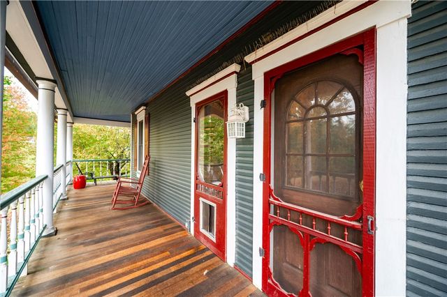 227 Aggas Rd, Center Twp, PA 16061