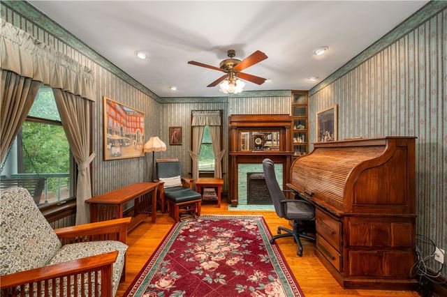 227 Aggas Rd, Center Twp, PA 16061