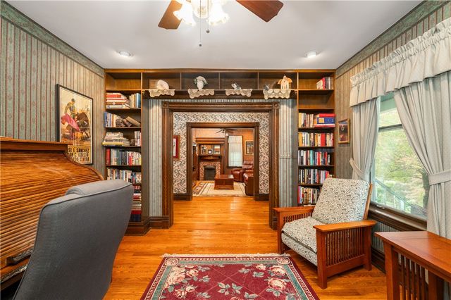 227 Aggas Rd, Center Twp, PA 16061