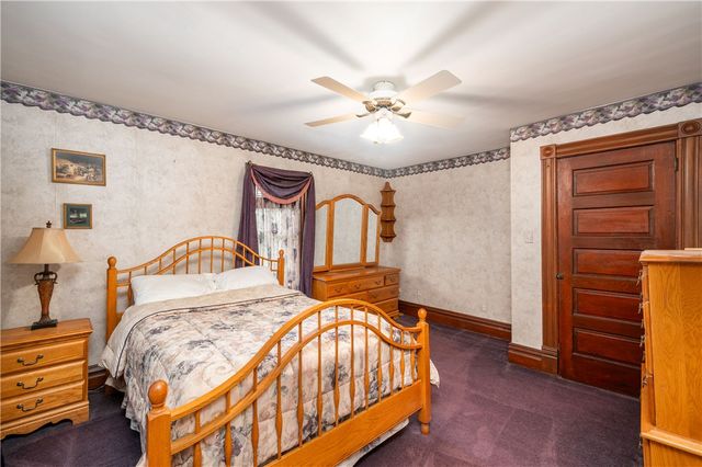 227 Aggas Rd, Center Twp, PA 16061