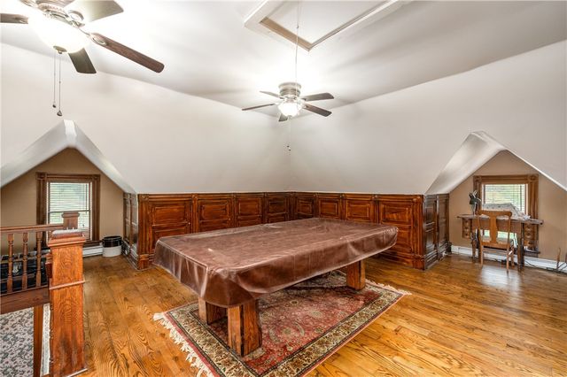 227 Aggas Rd, Center Twp, PA 16061