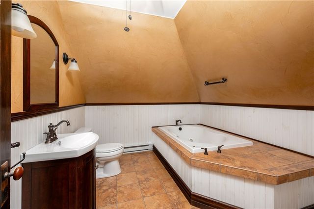 227 Aggas Rd, Center Twp, PA 16061