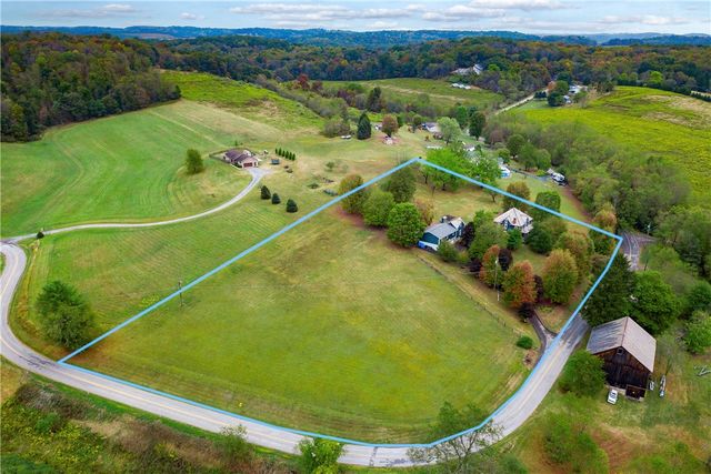 227 Aggas Rd, Center Twp, PA 16061