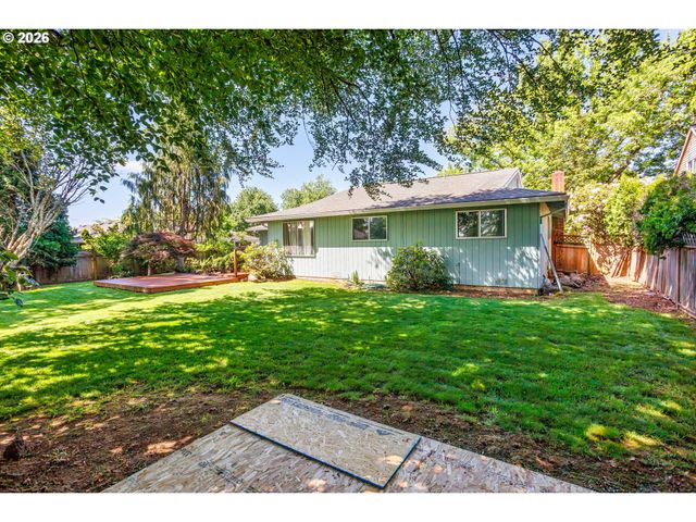 808 Se 156TH Pl, Portland, OR 97233