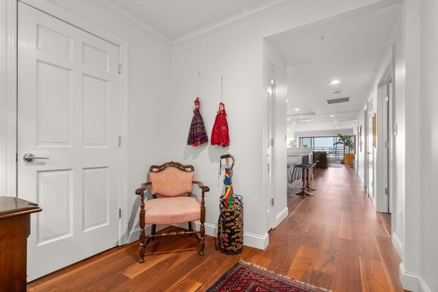 197 Eighth Street PH19, Boston, MA 02129