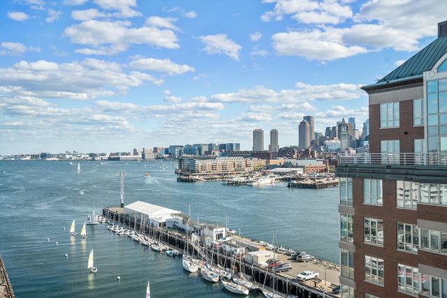 197 Eighth Street PH19, Boston, MA 02129