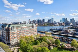 197 Eighth Street PH19, Boston, MA 02129
