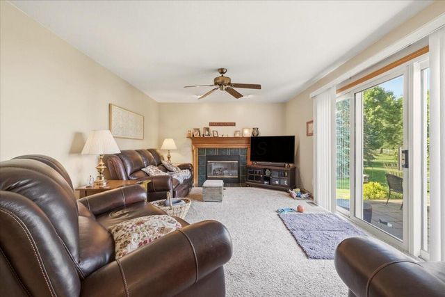 1324 Cottonwood Drive, Lewis Center, OH 43035
