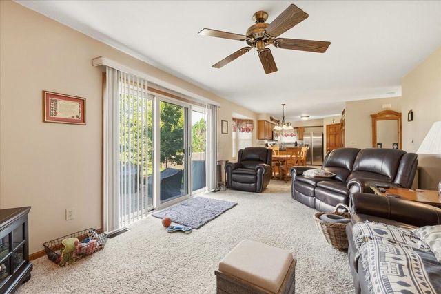 1324 Cottonwood Drive, Lewis Center, OH 43035