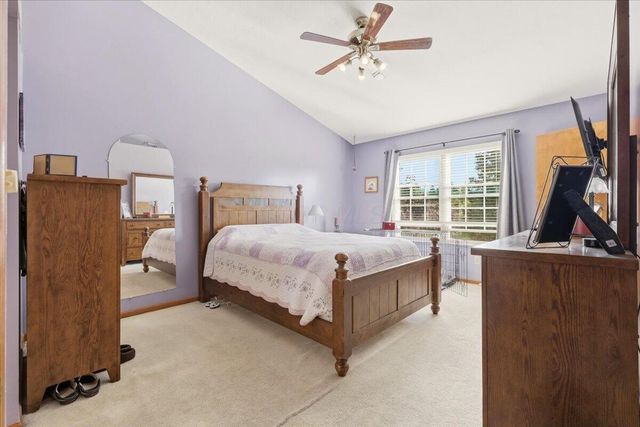 1324 Cottonwood Drive, Lewis Center, OH 43035