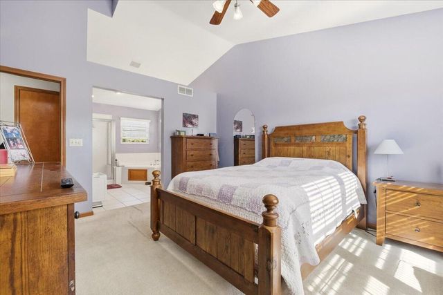 1324 Cottonwood Drive, Lewis Center, OH 43035