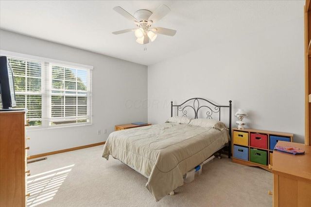 1324 Cottonwood Drive, Lewis Center, OH 43035
