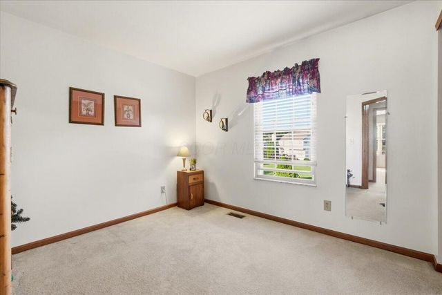 1324 Cottonwood Drive, Lewis Center, OH 43035
