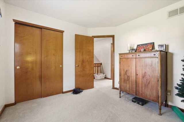 1324 Cottonwood Drive, Lewis Center, OH 43035