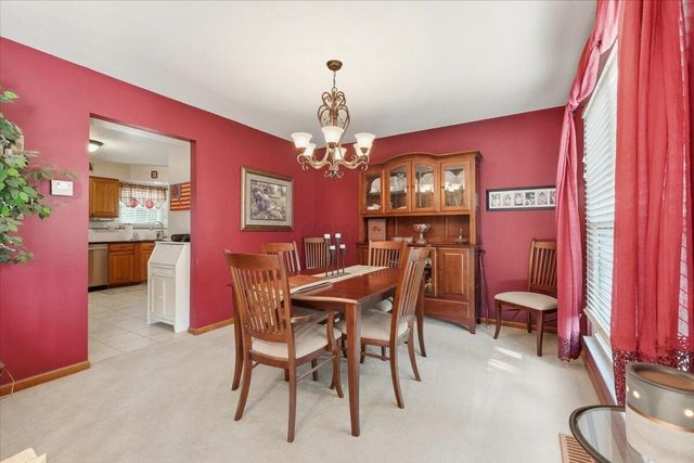 1324 Cottonwood Drive, Lewis Center, OH 43035