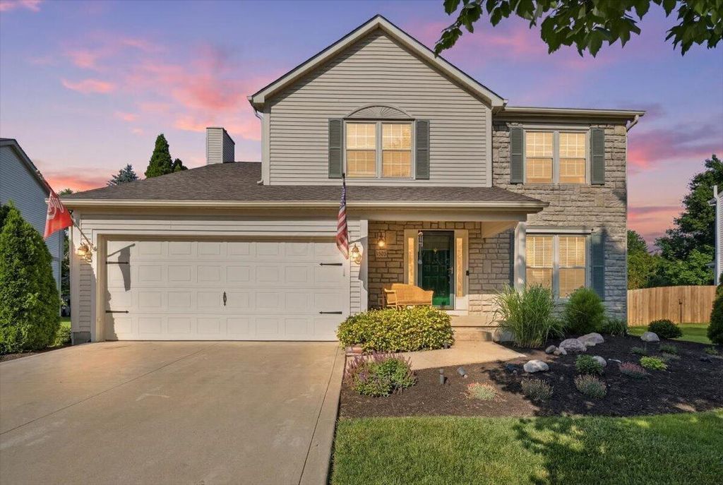 1324 Cottonwood Drive, Lewis Center, OH 43035