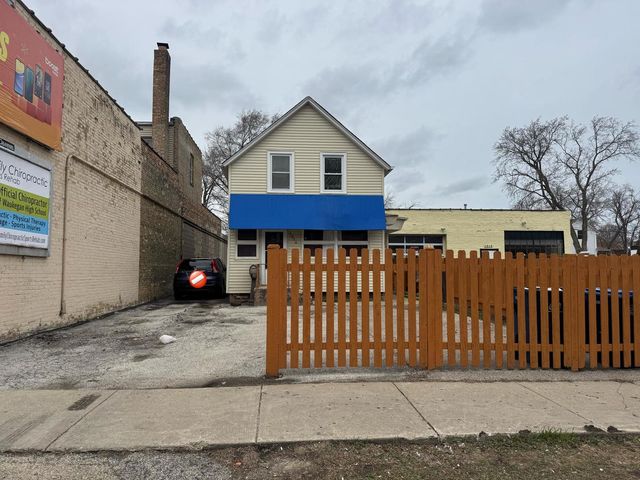 1014 Washington Street, Waukegan, IL 60085