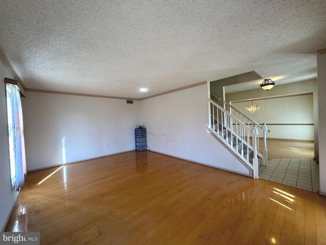 2530 KLOCKNER RD, Hamilton, NJ 08690