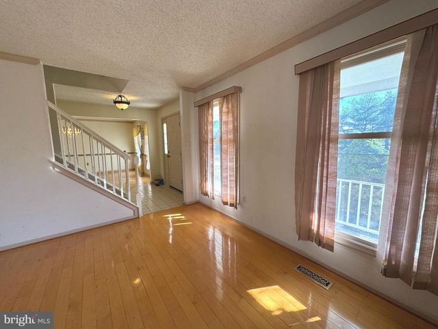 2530 KLOCKNER RD, Hamilton, NJ 08690