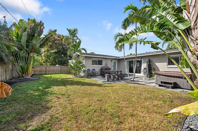 818 NE 18th Street, Fort Lauderdale, FL 33305