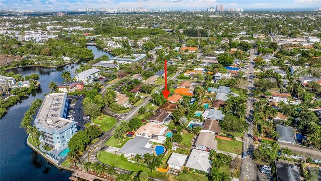 818 NE 18th Street, Fort Lauderdale, FL 33305