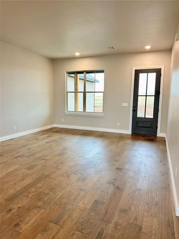 973 Hadley Lane, Tuttle, OK 73089