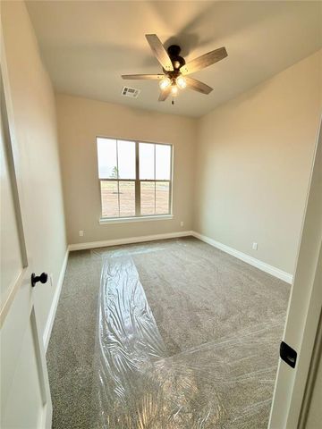 973 Hadley Lane, Tuttle, OK 73089