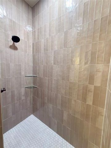 973 Hadley Lane, Tuttle, OK 73089