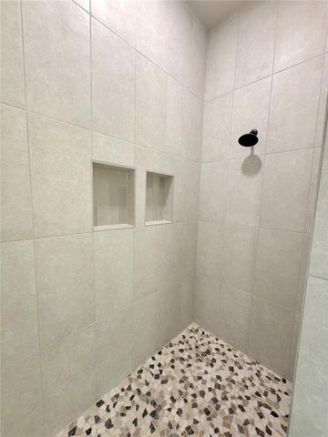 973 Hadley Lane, Tuttle, OK 73089