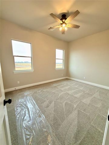 973 Hadley Lane, Tuttle, OK 73089