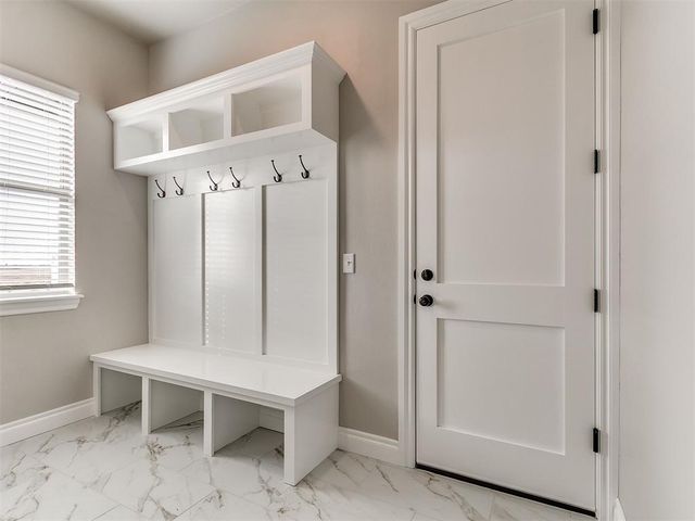 973 Hadley Lane, Tuttle, OK 73089