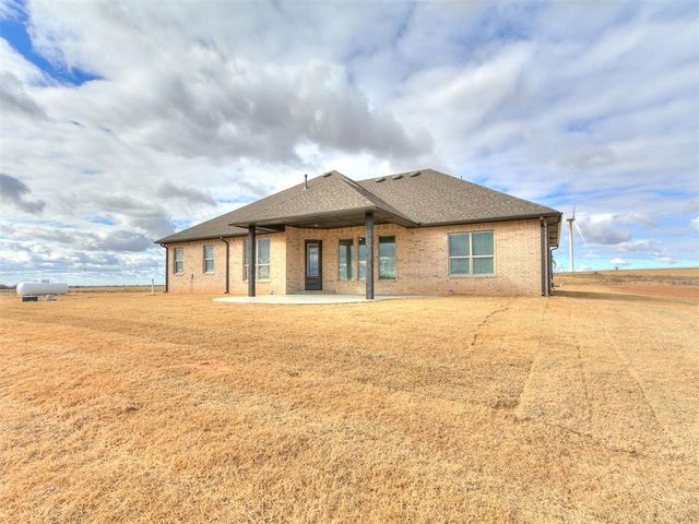 973 Hadley Lane, Tuttle, OK 73089