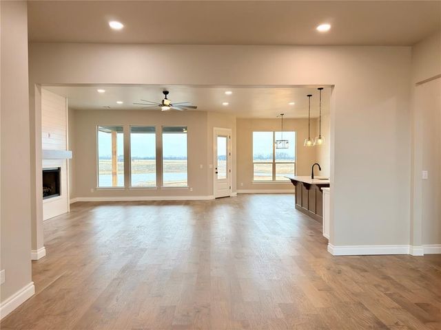 973 Hadley Lane, Tuttle, OK 73089