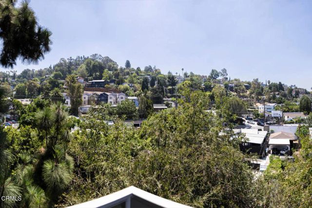 3836 De Longpre Avenue, Los Angeles, CA 90027