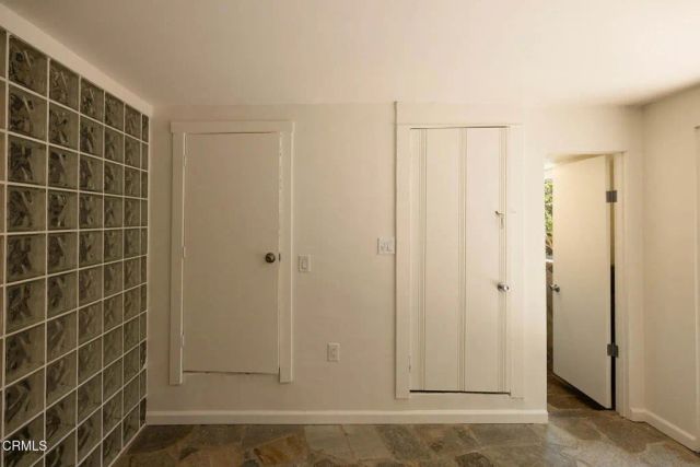 3836 De Longpre Avenue, Los Angeles, CA 90027